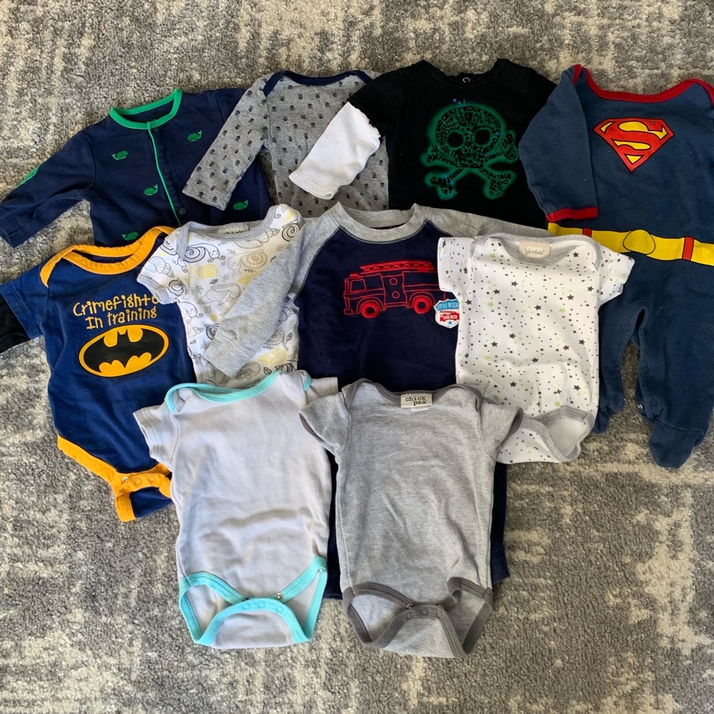 3 Month Onesie Bundle! (Assorted Brands)